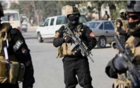 پنجگور میں پولیس کی گاڑی پر فائرنگ سے سب انسپکٹر شہید