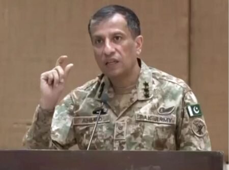 مٹھی بھر دہشتگرد بلوچستان اور پاکستان کی ترقی نہیں روک سکتے، ڈی جی آئی ایس پی آر